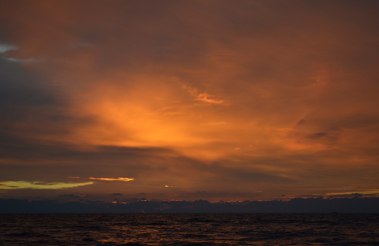 Dangus, Saulė, Saulėlydis, Debesys, Vakarinis Dangus, Gamta, Oranžinė, Jūra, Dusk, Nemokamos Nuotraukos