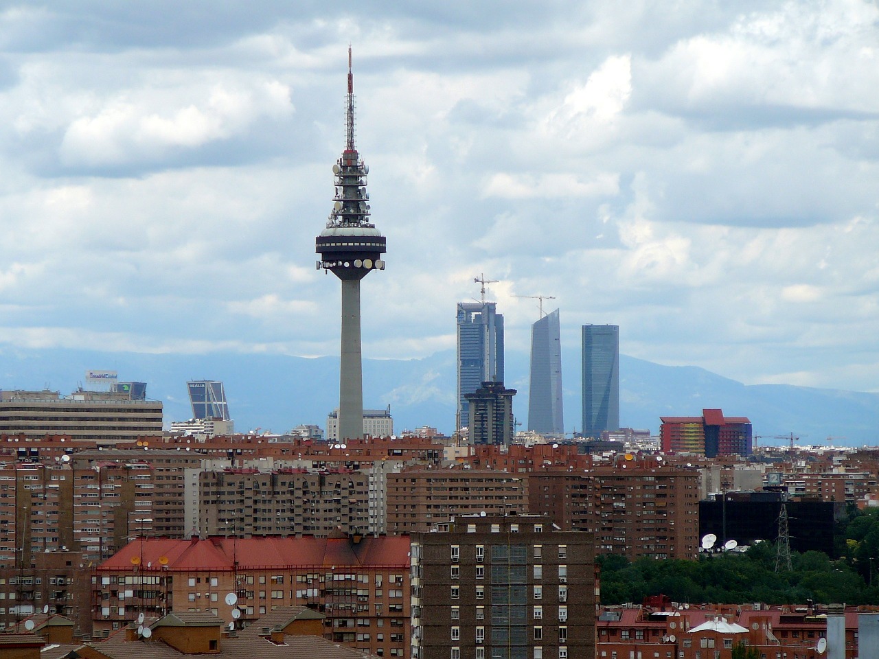 Dangoraižis, Madride, Architektūra, Miestas, Miesto, Kraštovaizdis, Bokštas, Dangus, Mėlynas, Nemokamos Nuotraukos