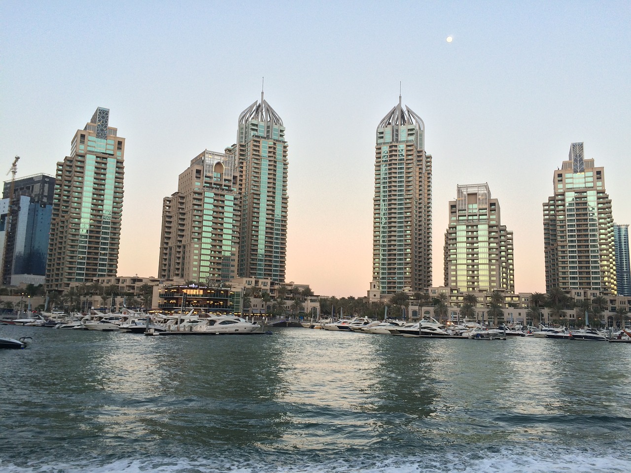 Dangoraižis,  Dubai,  Miestas,  Jūra,  Bokštas,  Šiuolaikiška,  Vakare, Nemokamos Nuotraukos,  Nemokama Licenzija