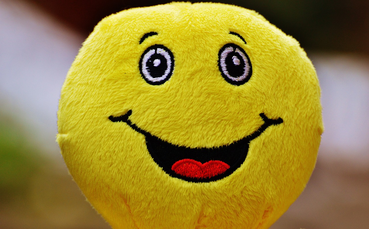 Smiley, Juoktis, Juokinga, Šypsenėlė, Emocija, Geltona, Žalias, Linksmas, Džiaugsmas, Mielas