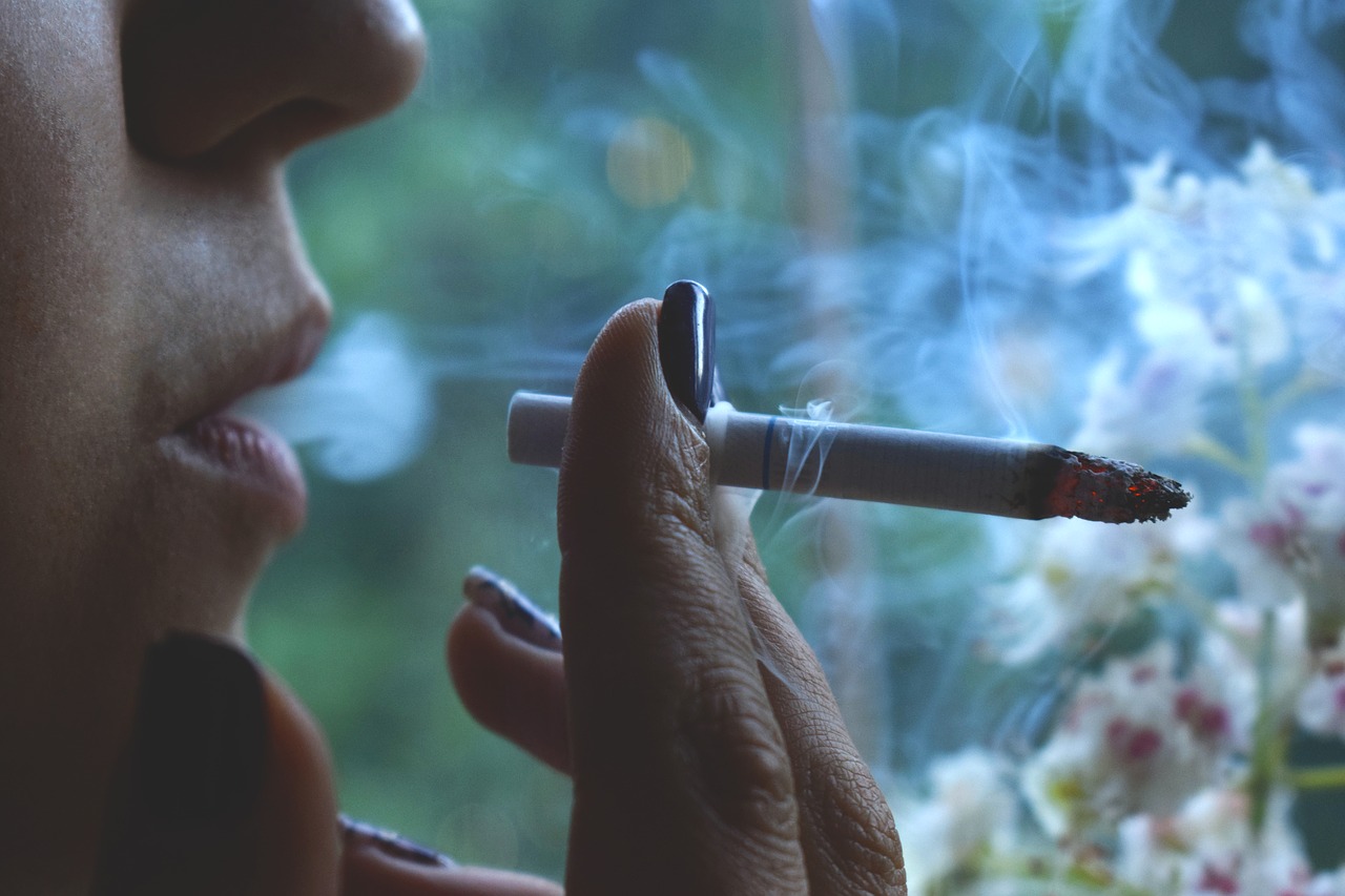 Dūmai, Cigarečių, Lūpos, Rūkymas, Nuotaika, Nemokamos Nuotraukos,  Nemokama Licenzija