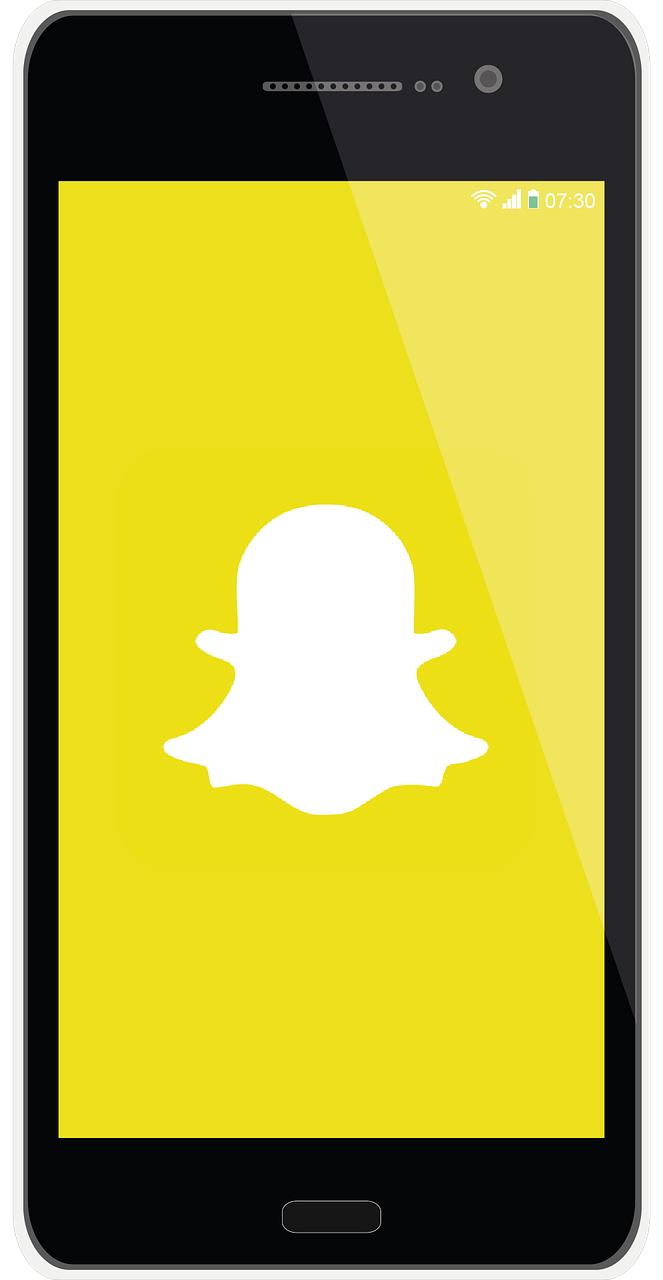 Snapchat, Mobilus, Telefonas, Socialinė Žiniasklaida, Nemokamos Nuotraukos,  Nemokama Licenzija