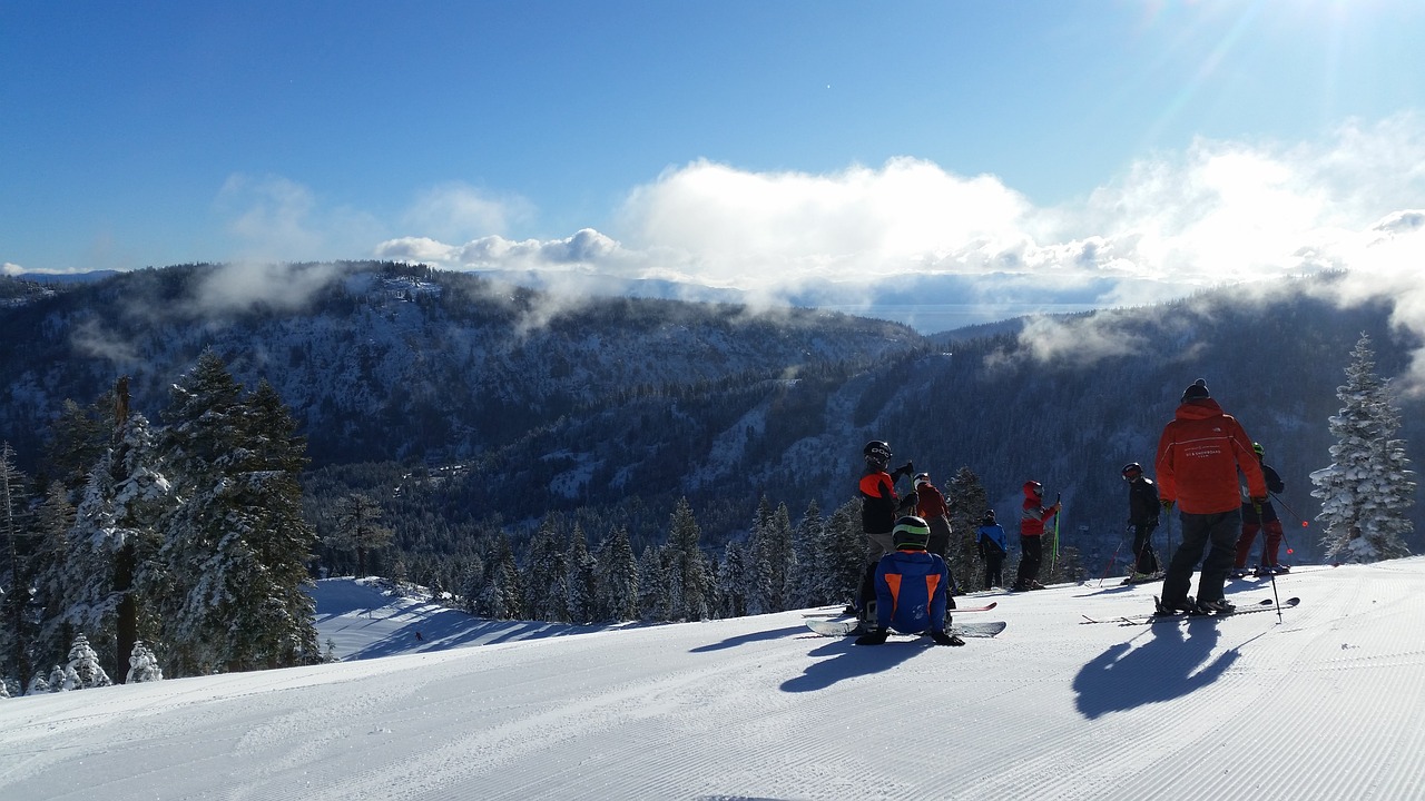 Sniegas,  Žiema,  Kalnas,  Panoraminis,  Šaltas,  Slidinėjimas,  Slidinėjimas,  Snieglentė,  Skaldos Slėnis,  Ežeras Tahoe