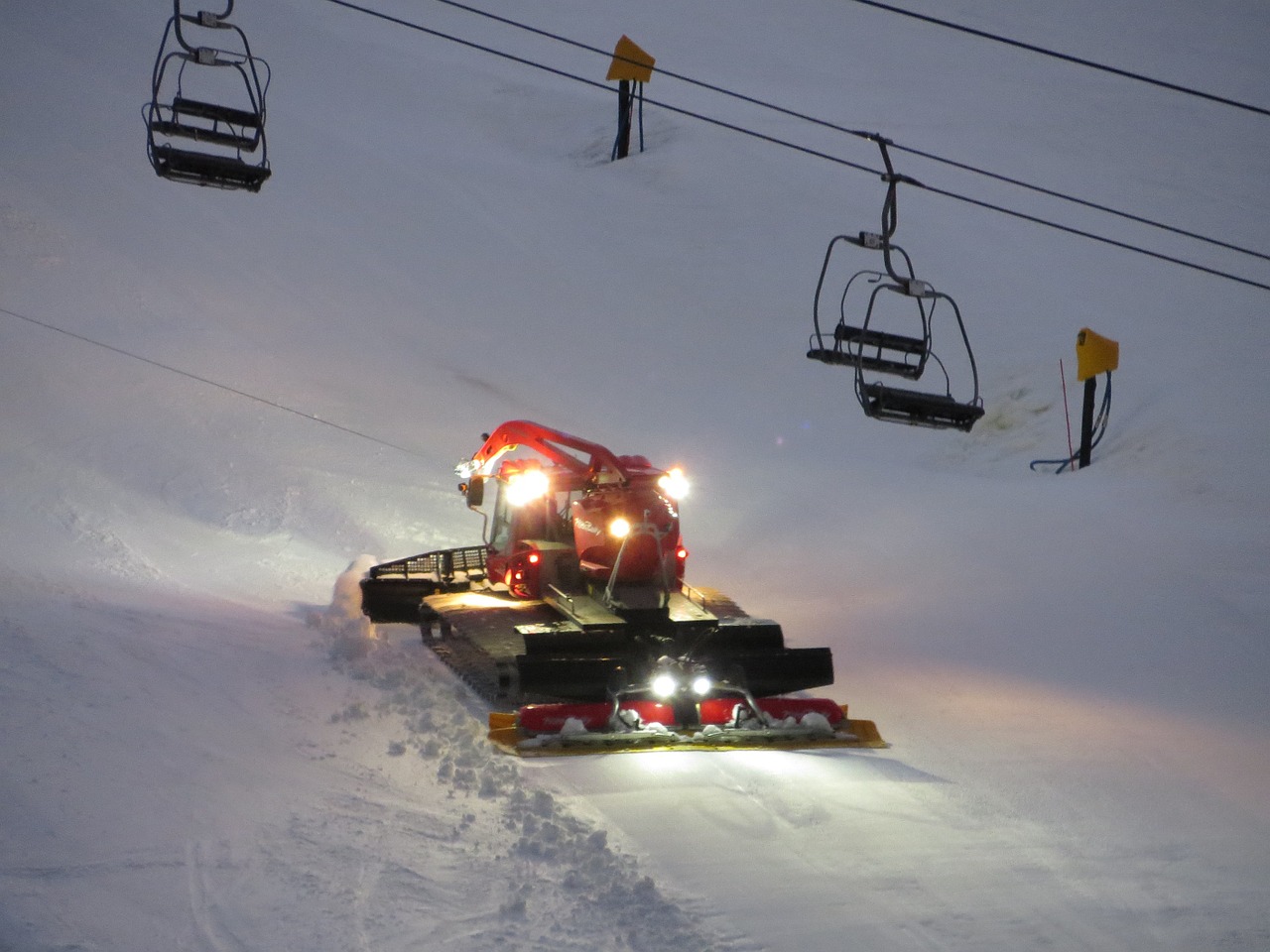 Sniegas, Sniego Valytuvas, Snowcat, Žiema, Keltuvas, Nemokamos Nuotraukos,  Nemokama Licenzija