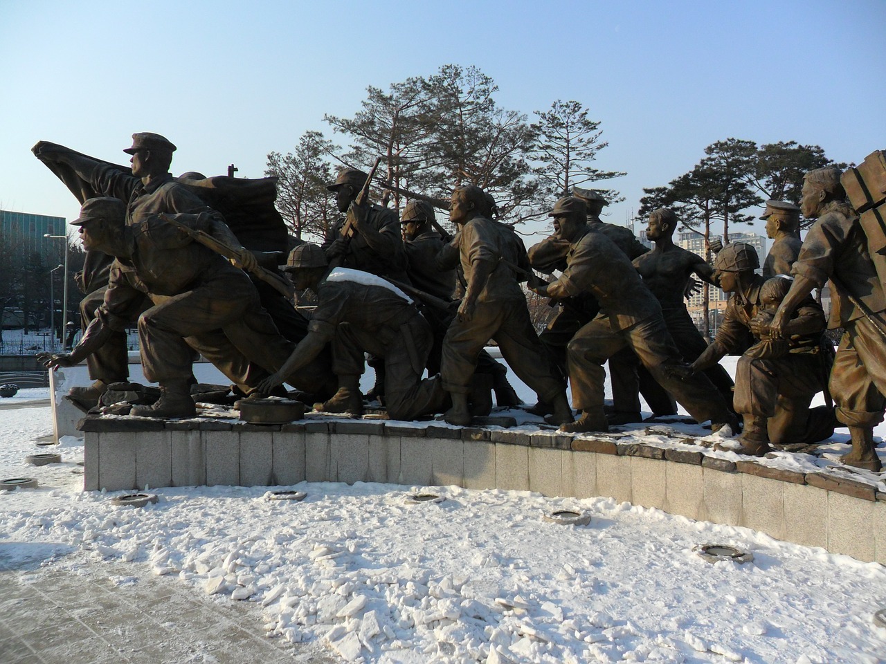 Sniegas,  Žiema,  Statula,  Karo Memorialas,  Korėja,  Pietų Korėja,  Korėjos Karas,  Paminklas,  Seulas,  Orientyras