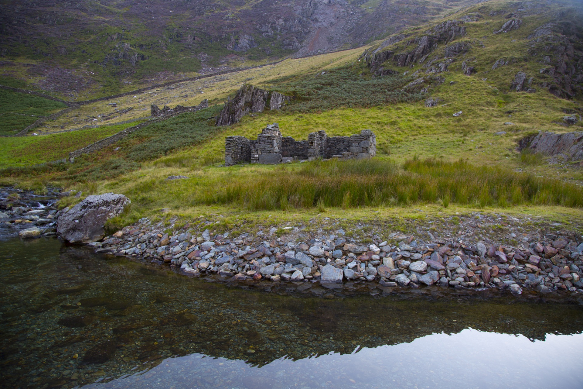 Snieguotė,  Slėnis,  Valų Kalba,  Kalnai,  Snowdon,  Uk,  Lauke,  Kiauras,  Kalnas,  Natūralus