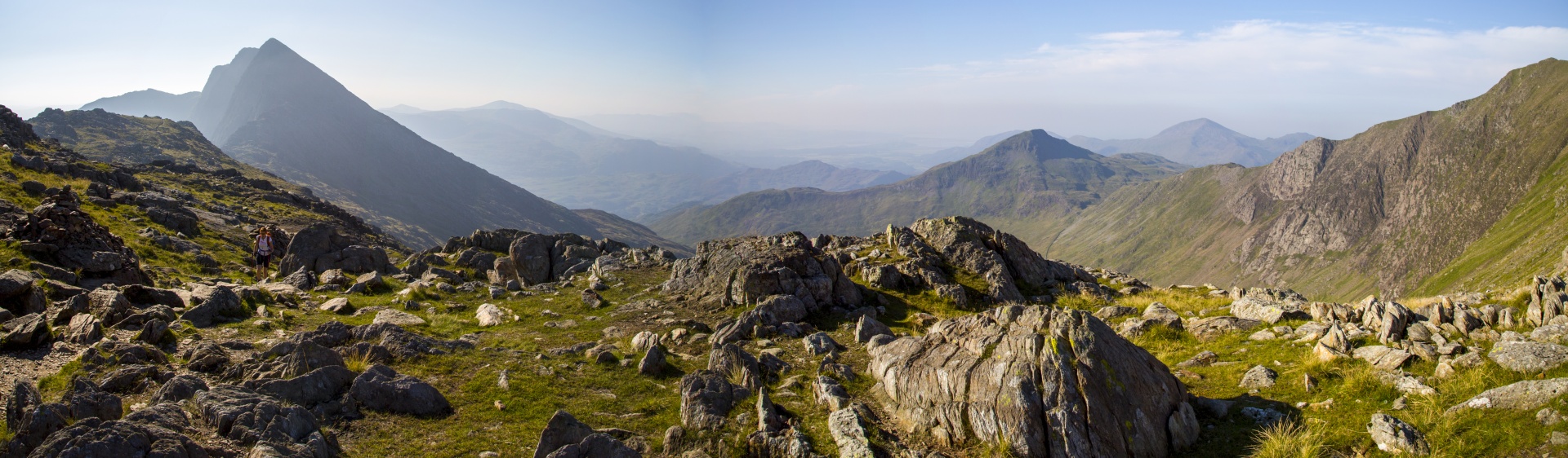 Snieguotė,  Slėnis,  Valų Kalba,  Kalnai,  Snowdon,  Traukinys,  Uk,  Lauke,  Kiauras,  Kalnas