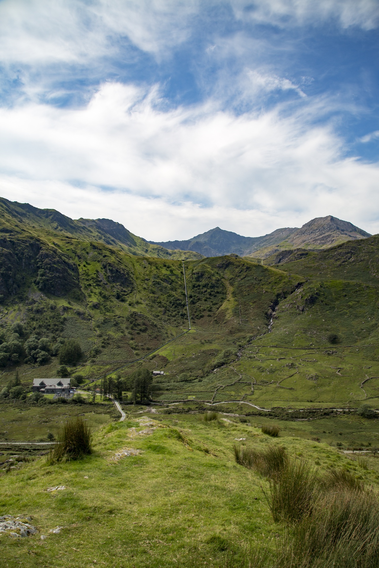 Snieguotė,  Slėnis,  Valų Kalba,  Kalnai,  Snowdon,  Traukinys,  Uk,  Lauke,  Kiauras,  Kalnas