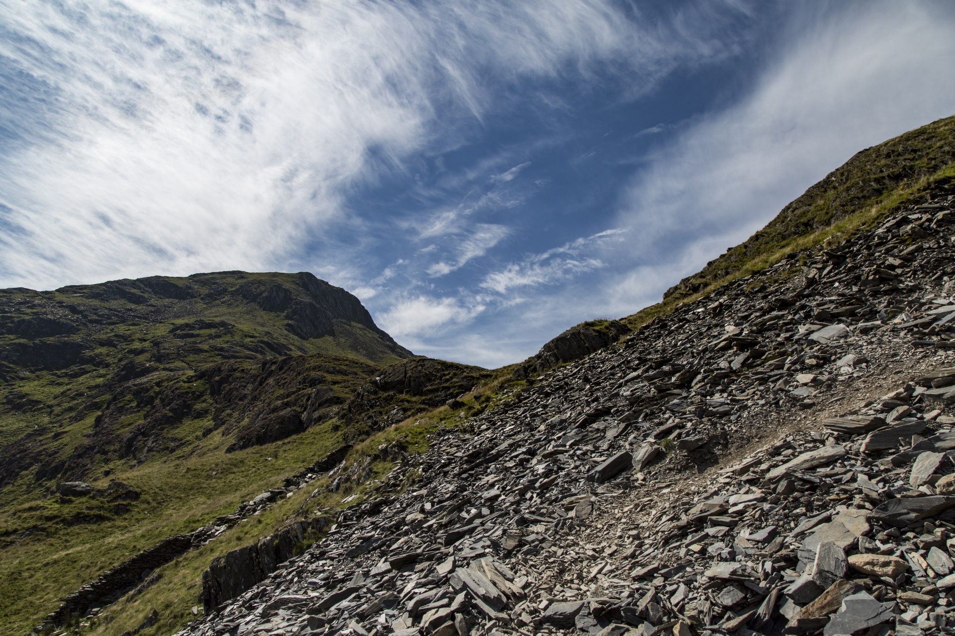 Snieguotė,  Slėnis,  Valų Kalba,  Kalnai,  Snowdon,  Uk,  Lauke,  Kiauras,  Kalnas,  Natūralus