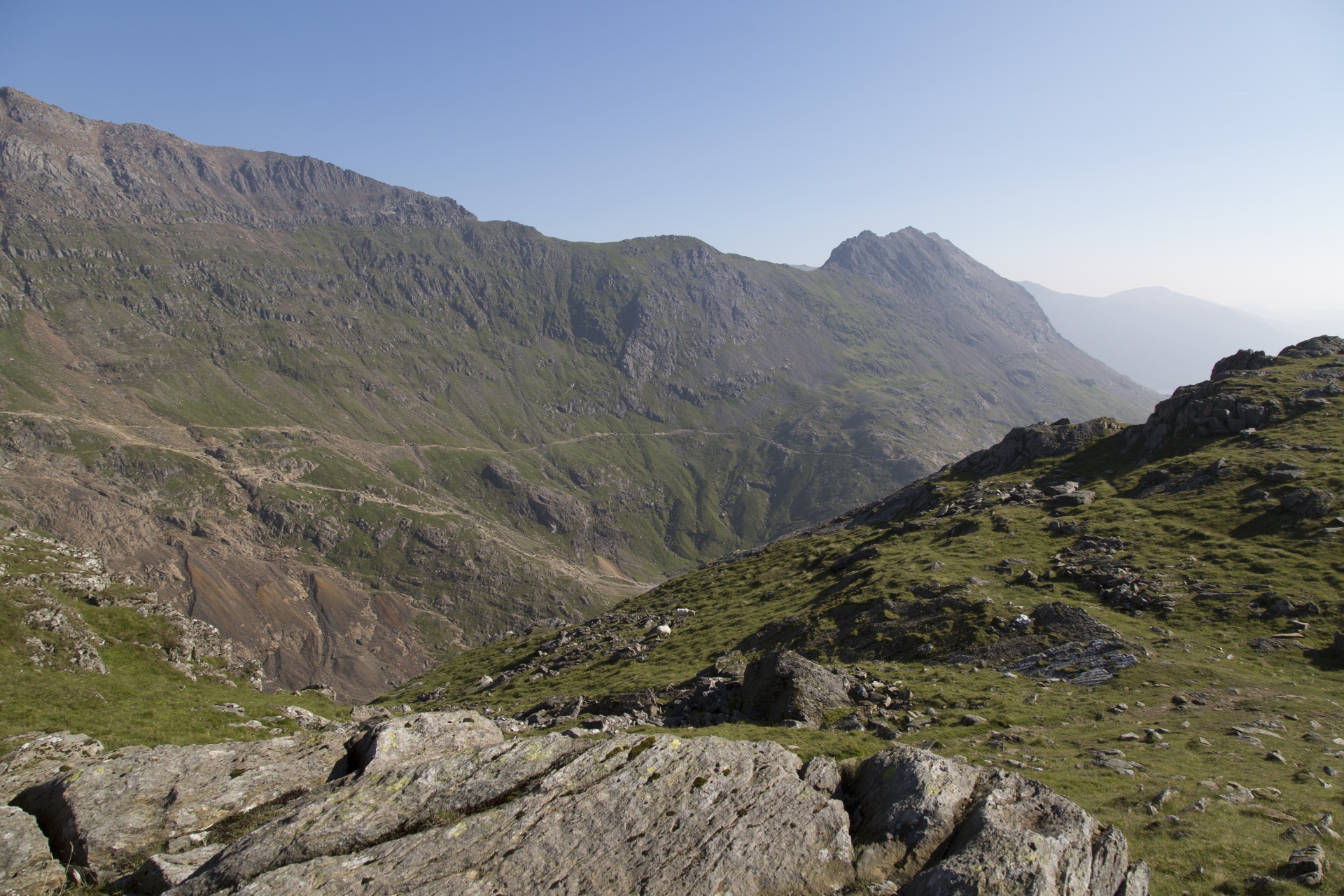 Snieguotė,  Slėnis,  Valų Kalba,  Kalnai,  Snowdon,  Uk,  Lauke,  Kiauras,  Kalnas,  Natūralus