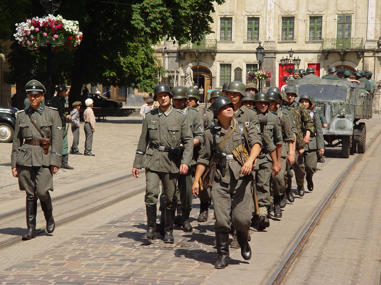 Kareiviai, Karas, Filmas, Šaudymas, Lviv, Antrasis Pasaulinis Karas, Nacizmas, Fašizmas, Sroy, Gatvė