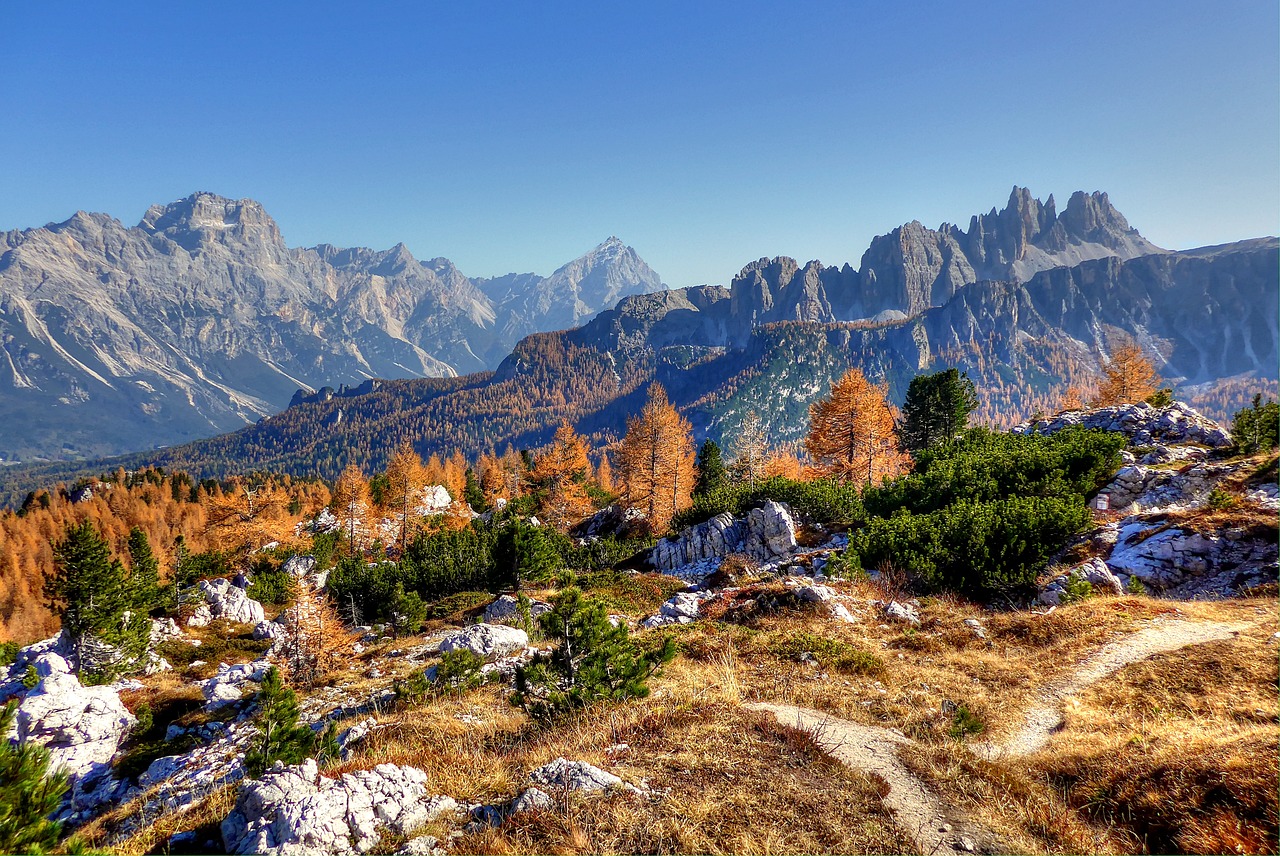 Sorapis,  Croda Da Lago,  Dolomitai,  Italija,  Vasara,  Pobūdį,  Mėlyna,  Dangus,  Alpine,  Atostogos