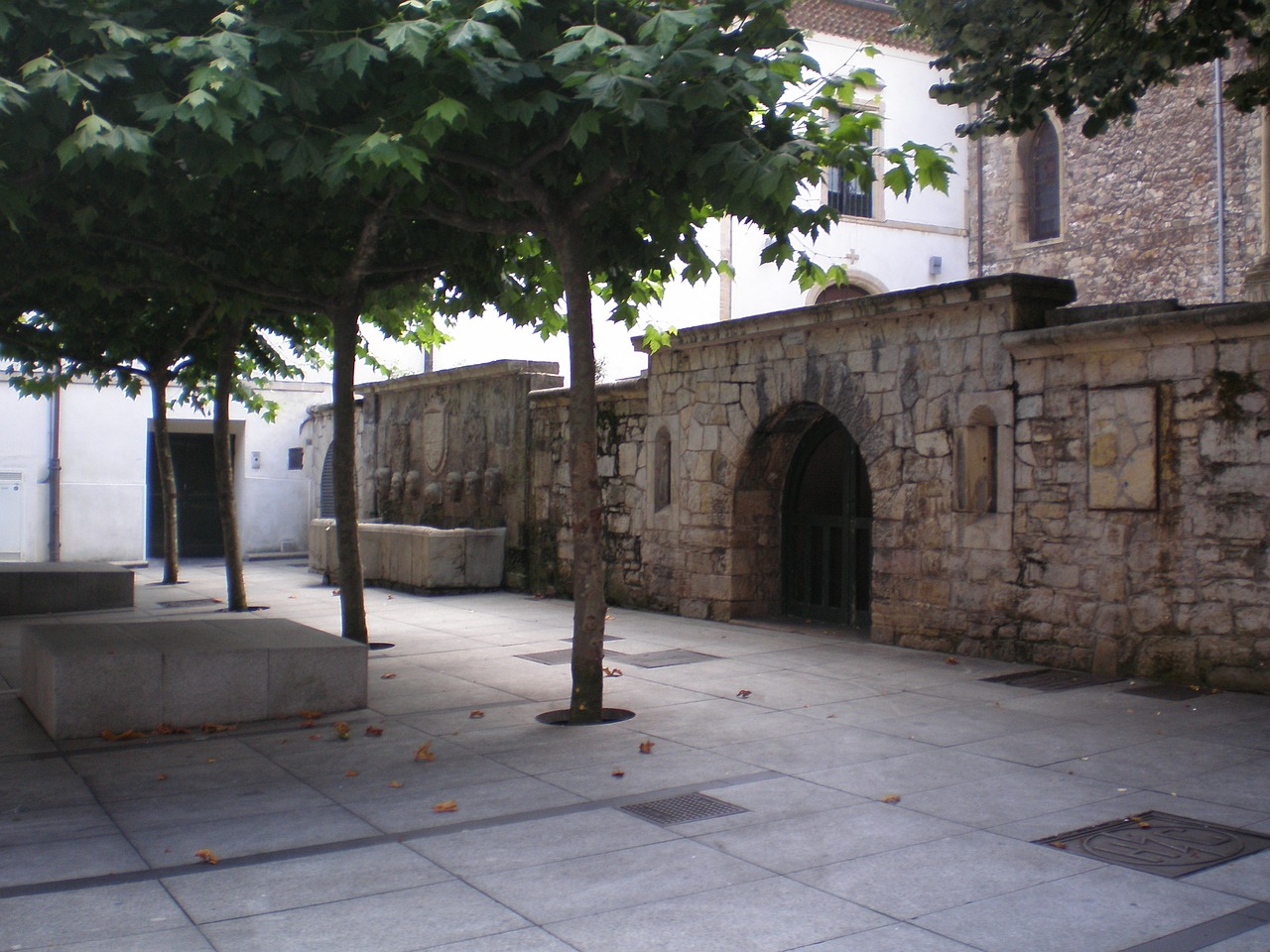 Šaltinis, Miestas, Vanduo, Architektūra, Plaza, Turizmas, Akmuo, Statyba, Ispanija, Avilés