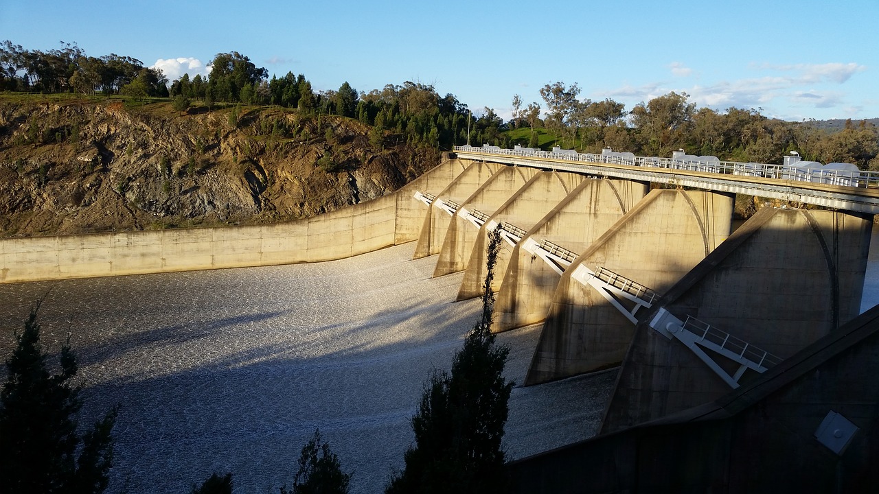 Spinduliuotė, Potvyniai, Užtvankos, Užtvanka Siena, Burrendong Užtvankos, Nsw, Australia, Vanduo, Srautas, Nemokamos Nuotraukos