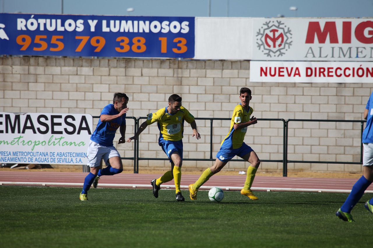 Sportas, Futbolas, Veja, Rutulys, Žaidėjas, Žiūrovai, Dangus, Stadionas, Nemokamos Nuotraukos,  Nemokama Licenzija