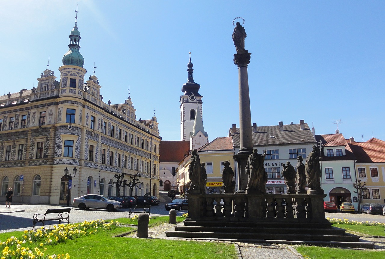 Kvadratinių,  Stulpelis,  Čekija,  Katalikų,  Bažnyčia,  Bokštai,  Namas,  Miestas,  Architektūra,  Kelionė