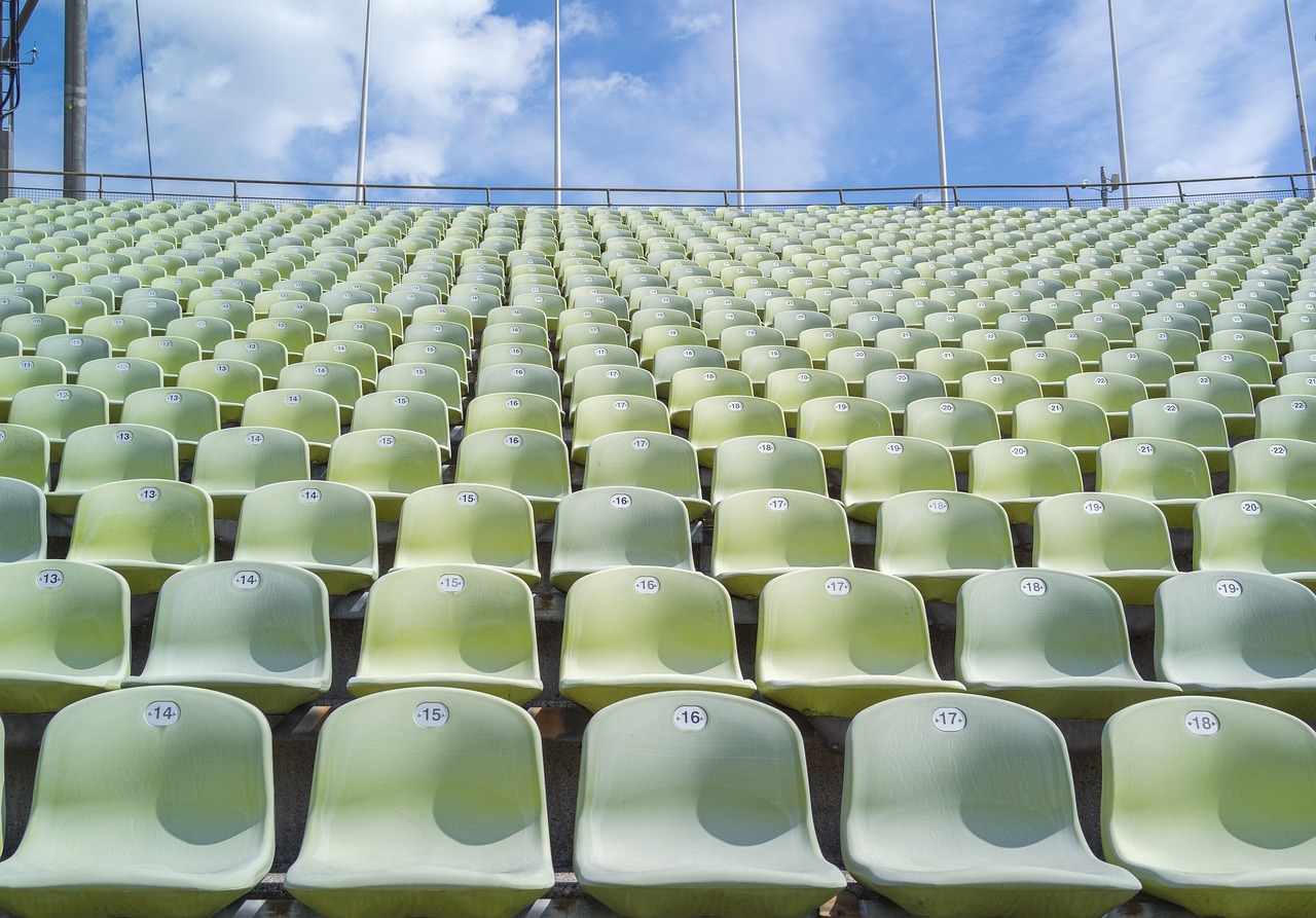 Stadionas, Sportas, Grandstand, Varzybos, Kėdės, Olimpinis Stadionas, Rangas, Tuščia, Dangus, Architektūra