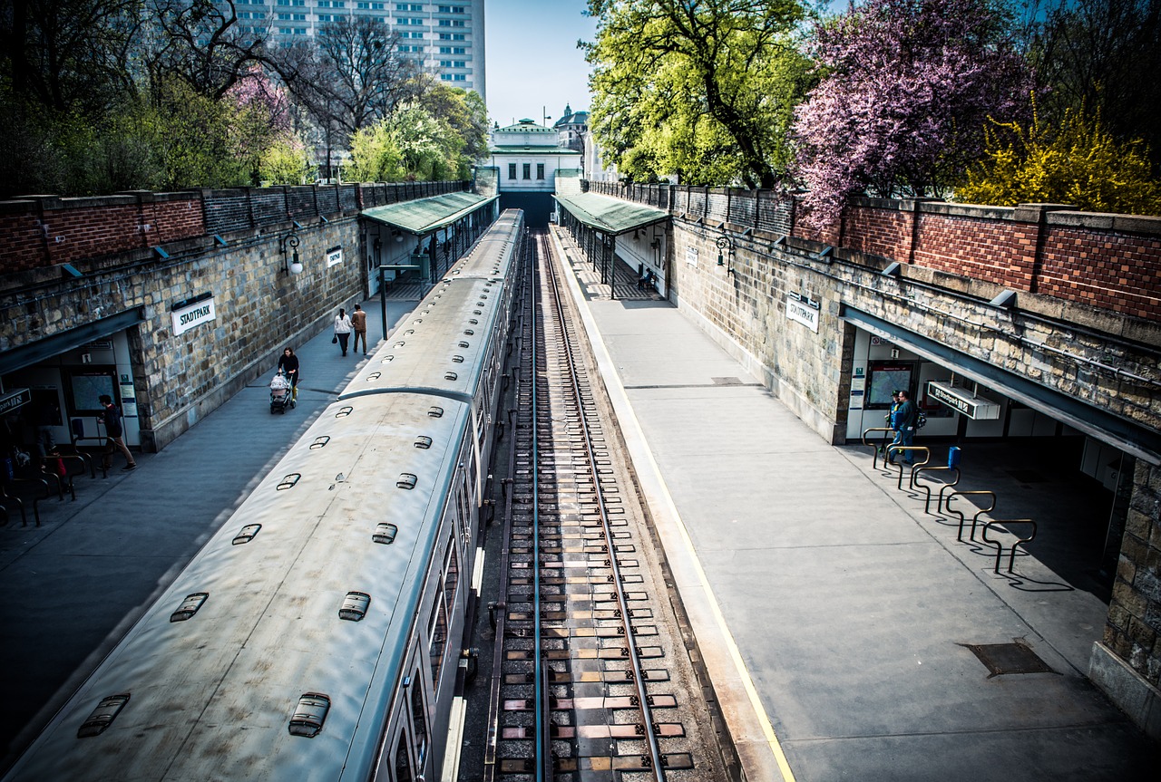 Stotis, Metro, Po Žeme, Traukinys, Kelionė, Geležinkelis, Nemokamos Nuotraukos,  Nemokama Licenzija