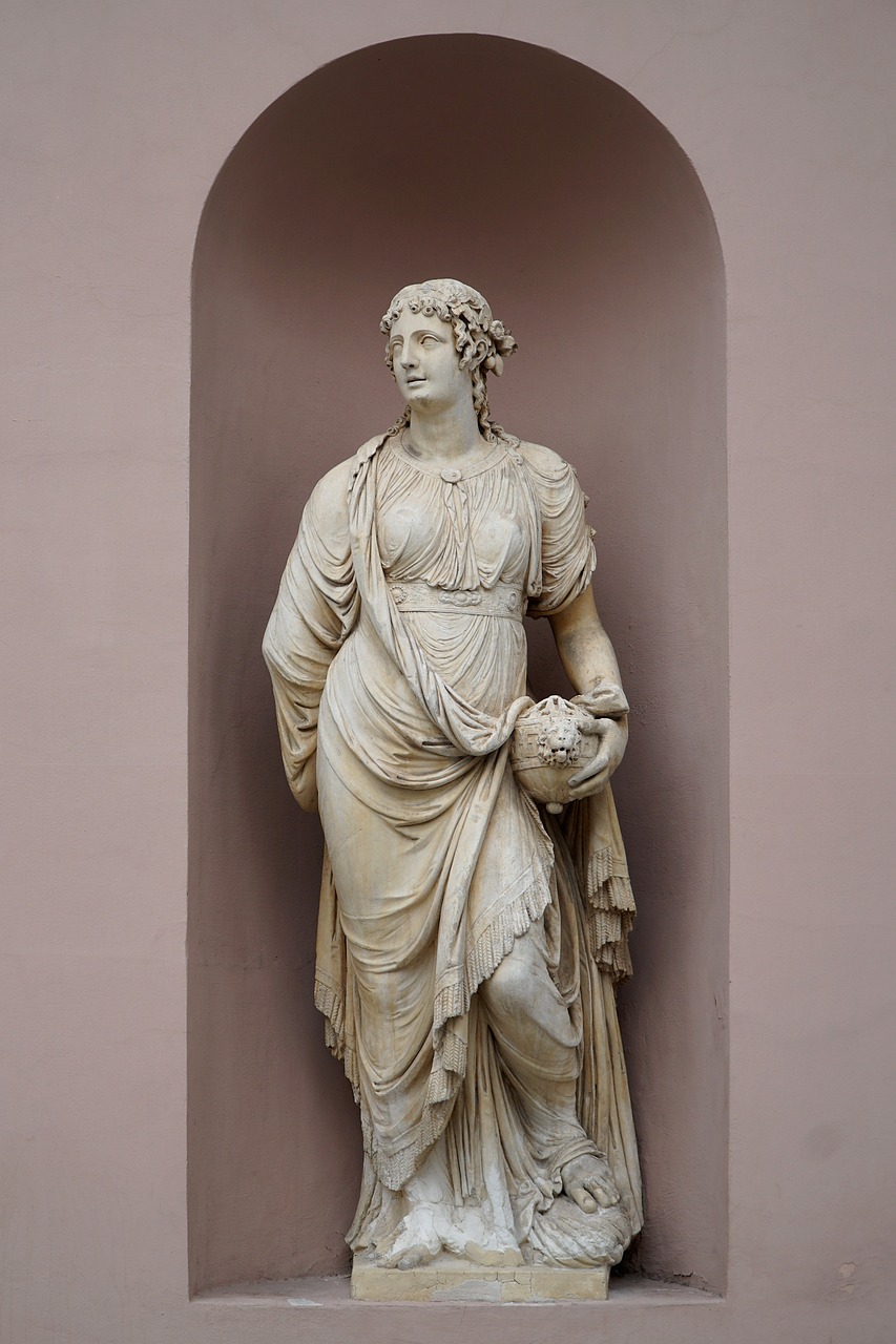 Statula, Figūra, Skulptūra, Akmens Figūra, Siena, Menas, Senovinis, Trieste, Marmuras, Sienų Niša