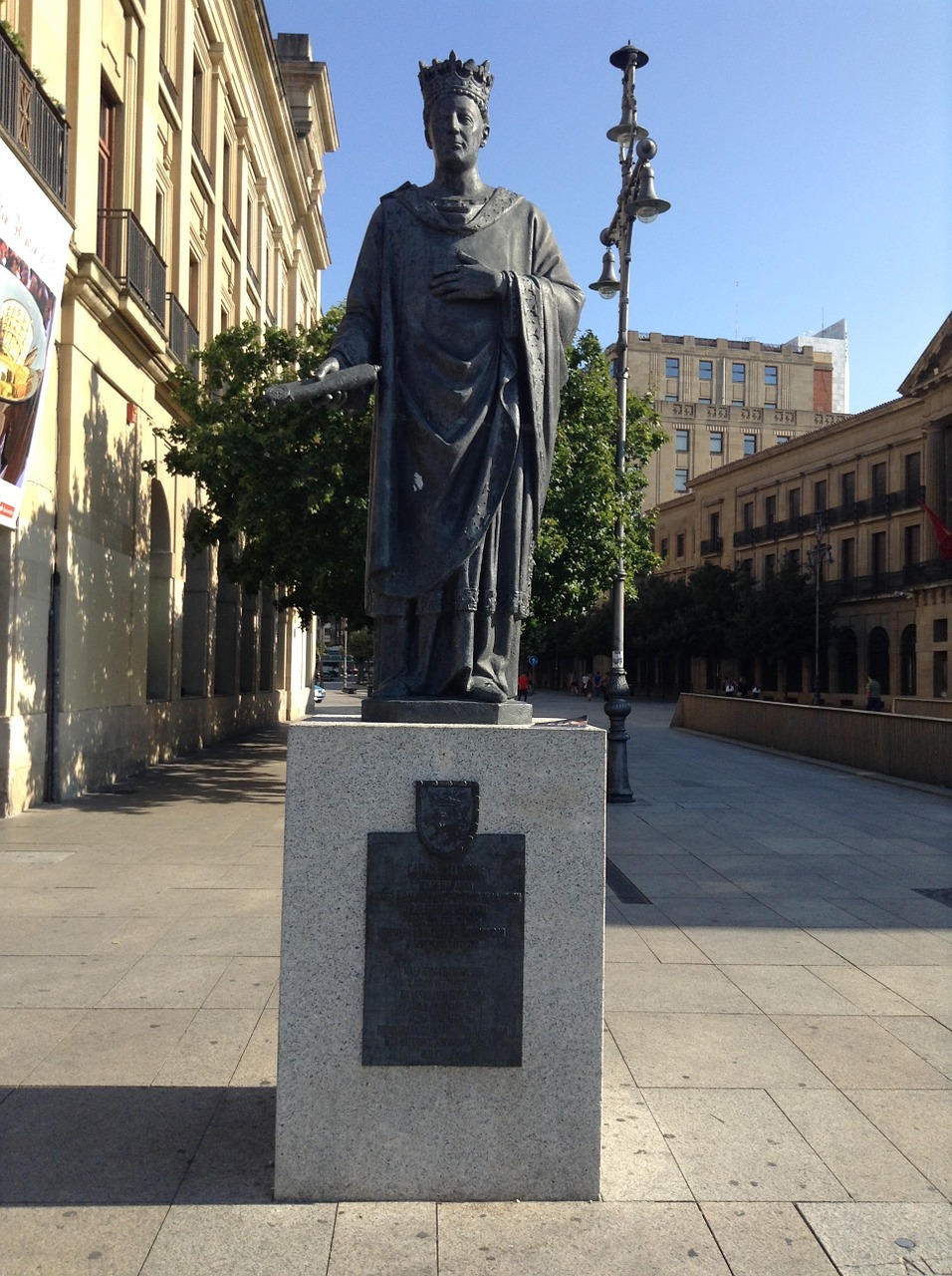 Statula, Pamplona, Moteris, Istorija, Senas, Miestas, Gatvės, Nemokamos Nuotraukos,  Nemokama Licenzija