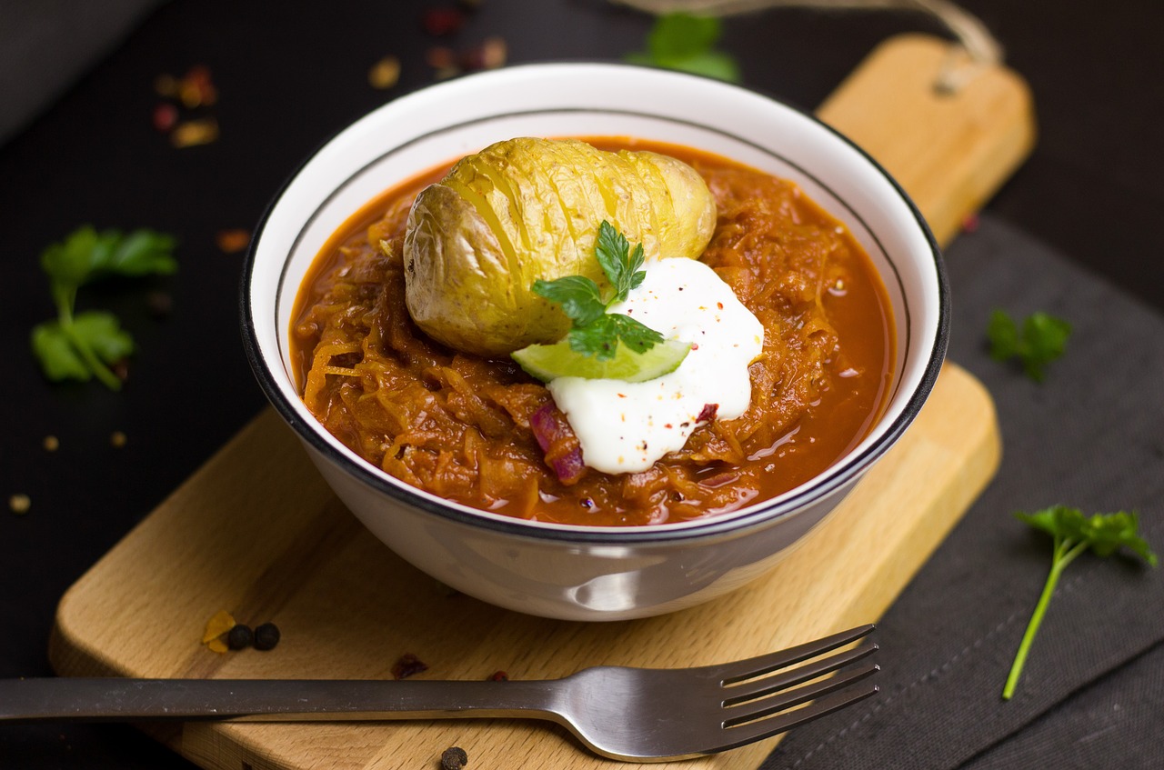 Troškinti, Žolė, Rauginti Kopūstai, Vengrija, Vengrų Kalba, Bulvės, Padažas, Paprika, Pomidorai, Pomidorų Padažas