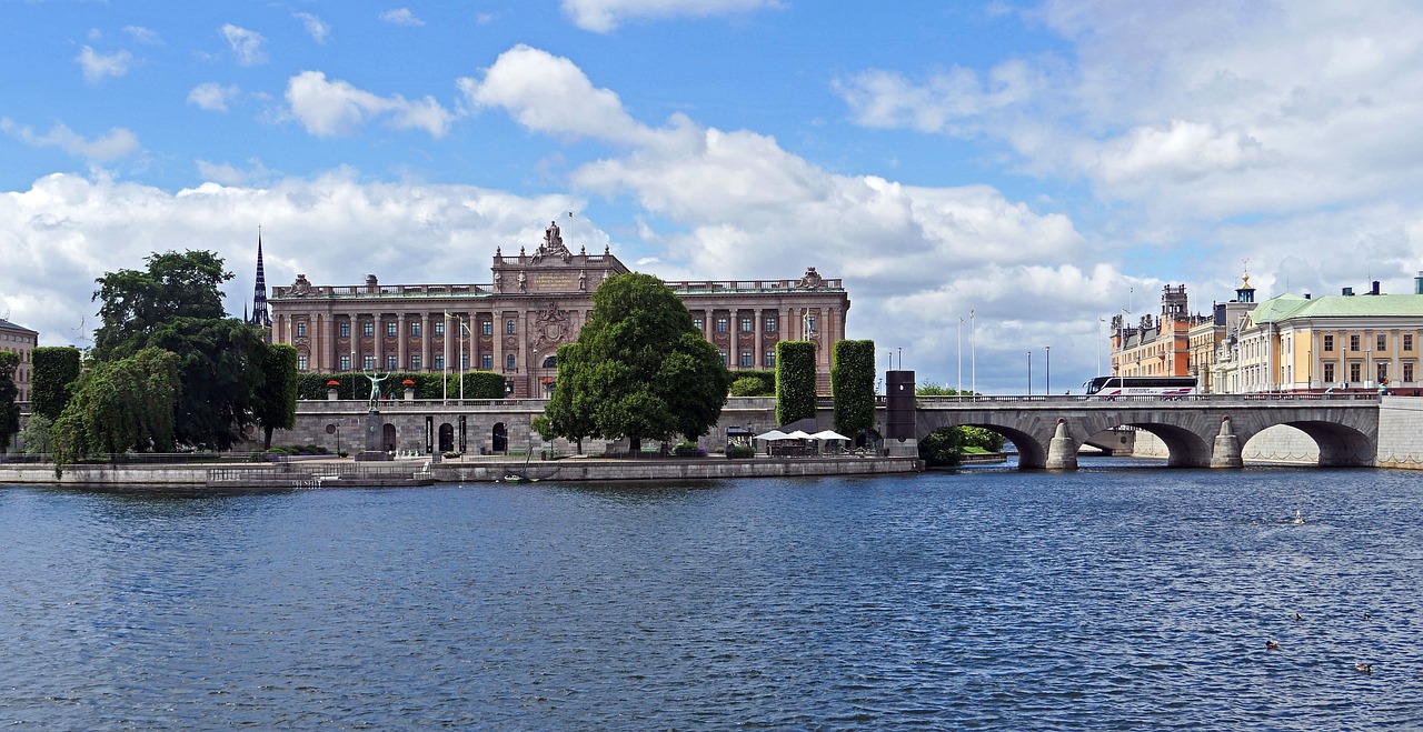 Stockholm, Parlamento Sala, Reichstagas, Centrinis, Stadtmitte, Tiltai, Architektūra, Centro, Sūrokas Vanduo, Nemokamos Nuotraukos