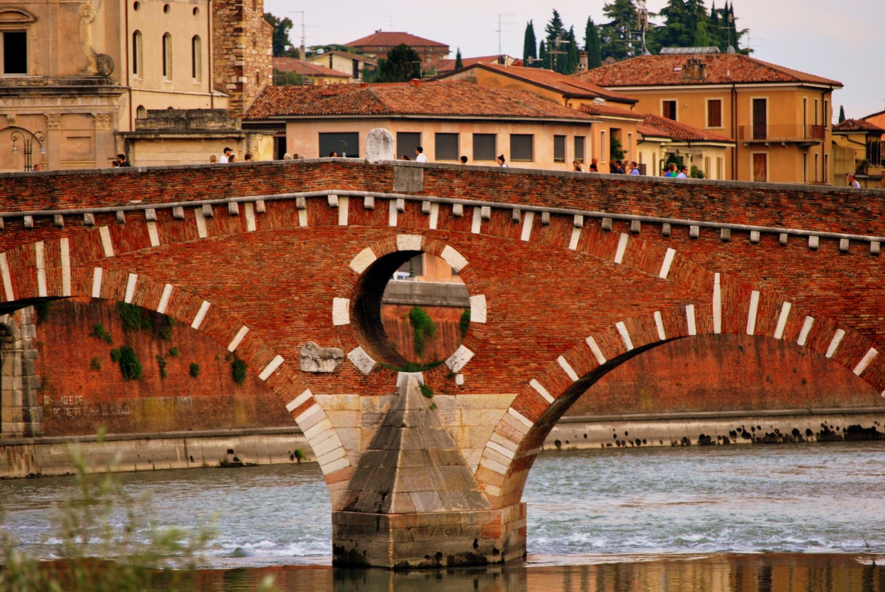 Akmeninis Tiltas, Verona, Adige, Upė, Paminklas, Senovės, Italy, Lankas, Akmuo, Tiltas