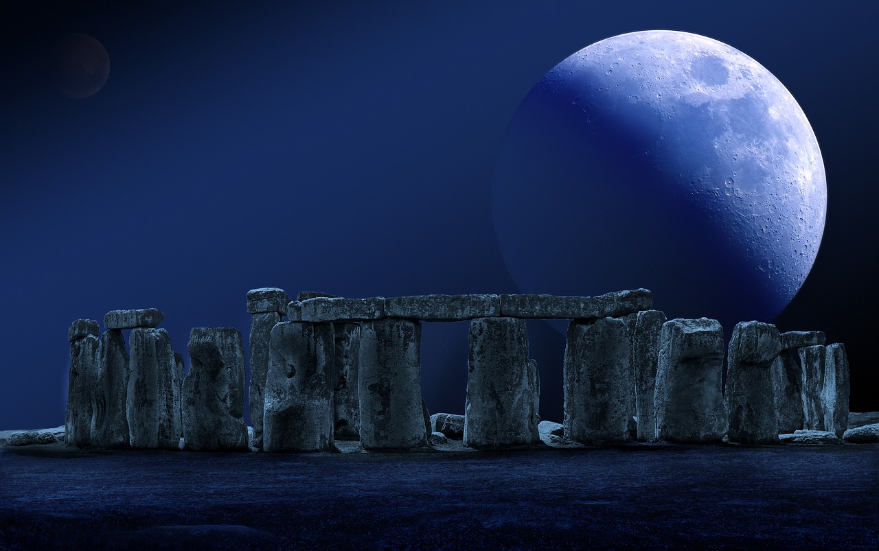 Stonehenge, Mėnulis, Pilnatis, Akmeninis Ratas, Naktinis Dangus, Misticizmas, Kultūros Objektai, Anglija, Naktis, Sugadinti