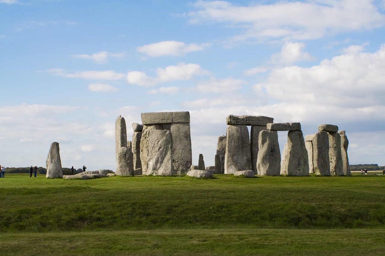 Stonehenge, Griuvėsiai, Senovės, Anglija, Paminklas, Akmuo, Senas, Uk, Kraštovaizdis, Orientyras