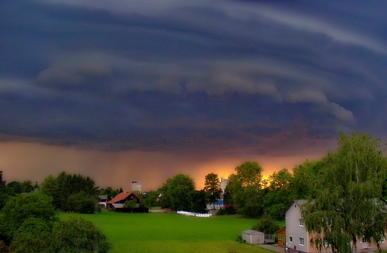 Audros Debesys, Lietus, Audra, Saulėlydis, Vakarinis Dangus, Debesys, Afterglow, Atmosfera, Abendstimmung, Dusk