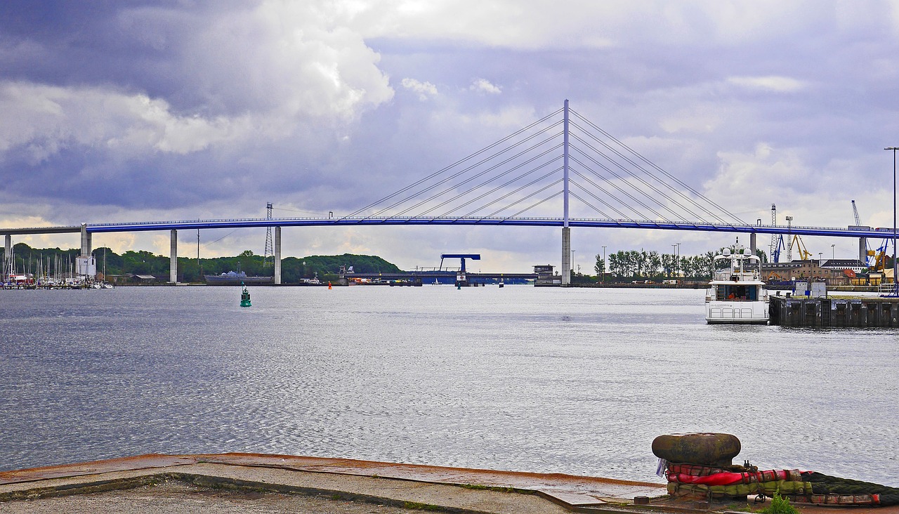 Stralsund, Uostas, Rügen Tiltas, Plytų Tiltas, Strelasund, Baltijos Jūra, Rügen, Pilonas, Pakabos Laidai, Didelis Tiltas