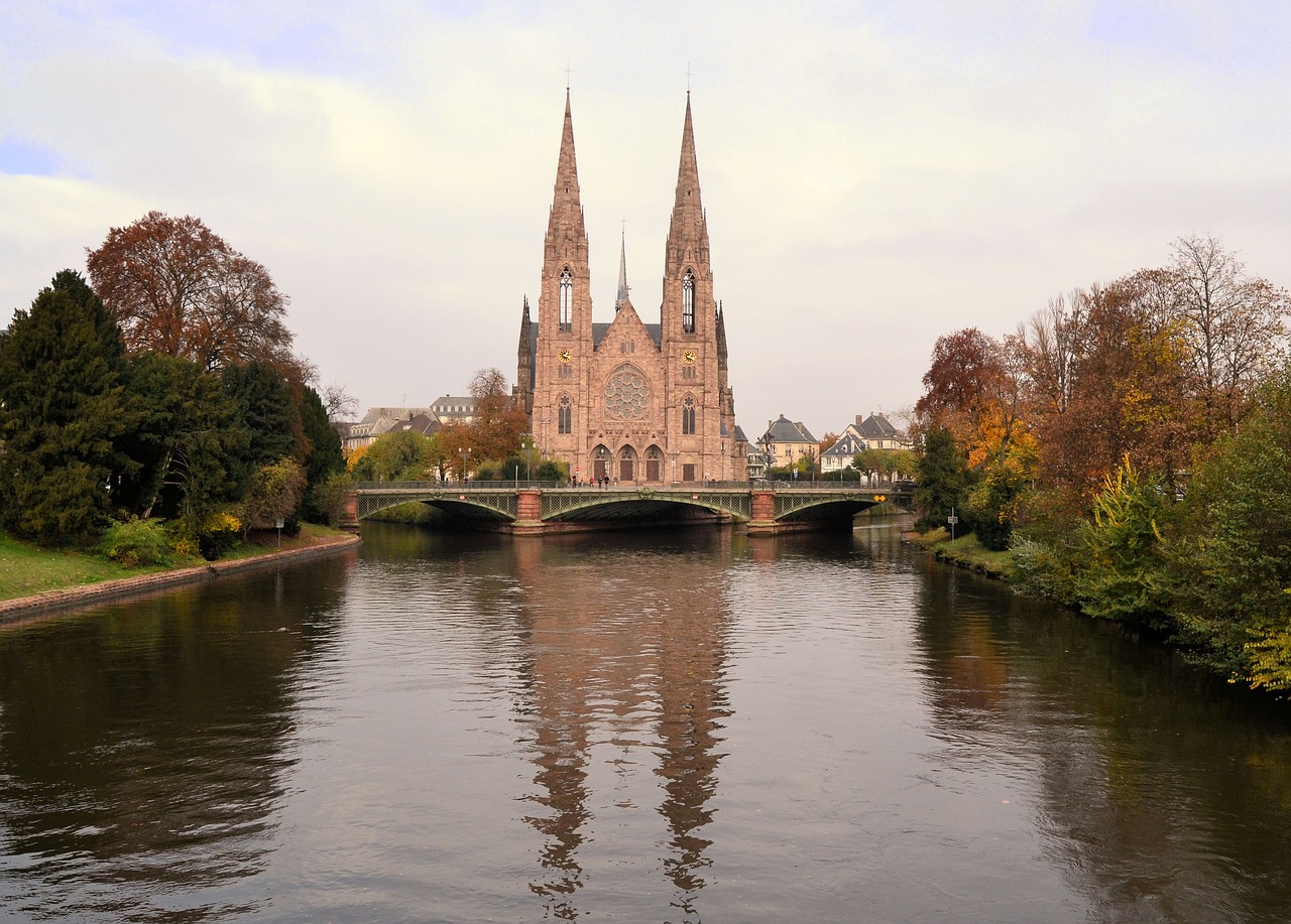 Strasbourg, Bažnyčia, Upė, France, Istoriškai, Vanduo, Veidrodis, Nemokamos Nuotraukos,  Nemokama Licenzija