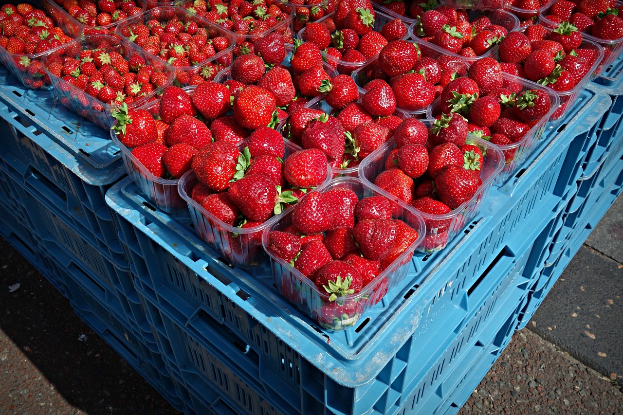 Braškės, Vaisiai, Šviežias Vaisius, Uogos, Saldus, Fragaria × Ananassa, Šviežios Braškės, Maistas, Mityba, Maistas