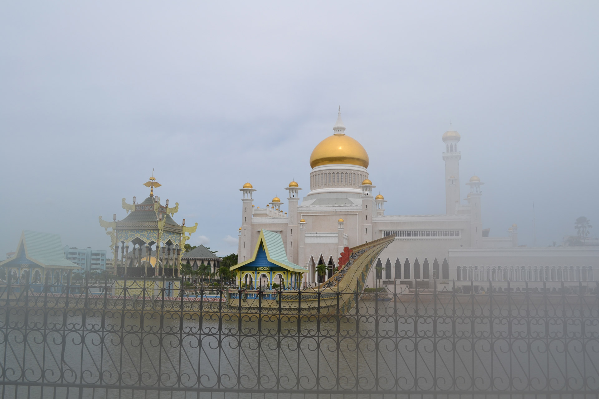 Brunėjus,  Sultono Omar Ali Saifuddin Mečetė, Nemokamos Nuotraukos,  Nemokama Licenzija