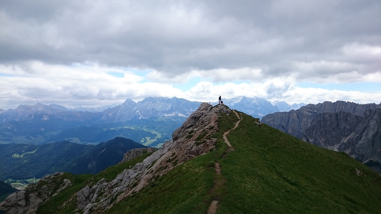 Summit,  Šuo,  Debesys,  Alpine,  Pietų Tirolio,  Kraštovaizdis,  Kalnai,  Alpinizmas,  Gyvūnas, Nemokamos Nuotraukos