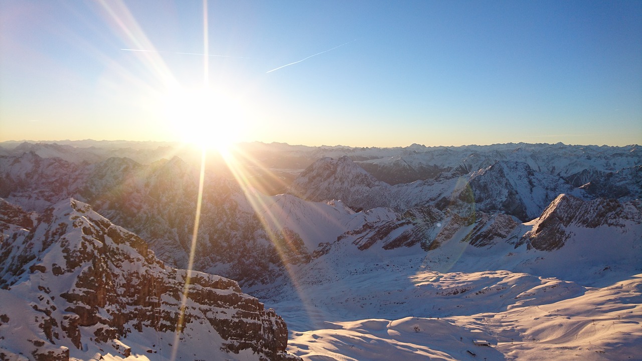 Saulė, Saulėtekis, Zugspitze, Naut, Spinduliai, Dangus, Gamta, Slidinėjimas, Kalnas, Panorama