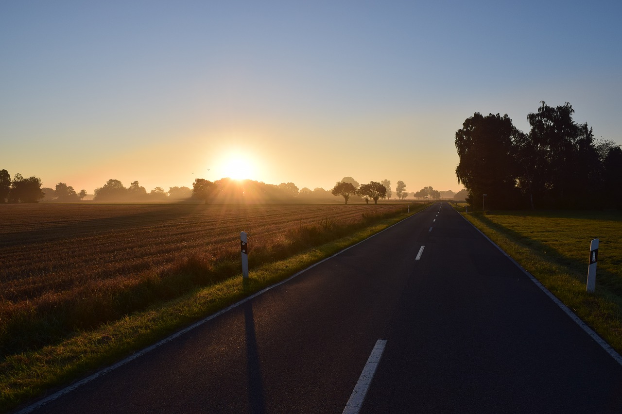 Saulėtekis, Anksti Ryte, Anksti Rytą, Morgenstimmung, Kelyje, Kelias, Dangus, Apšvietimas, Nemokamos Nuotraukos,  Nemokama Licenzija