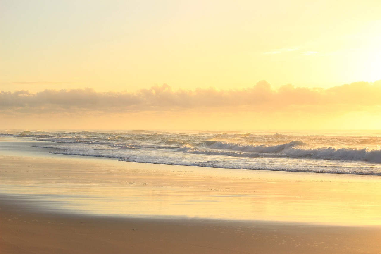 Sunrise,  Papludimys,  Rytą,  Kraštovaizdis,  Jūra,  Horizontas,  Smėlis,  Seascape,  Oranžinė,  Vandenynas