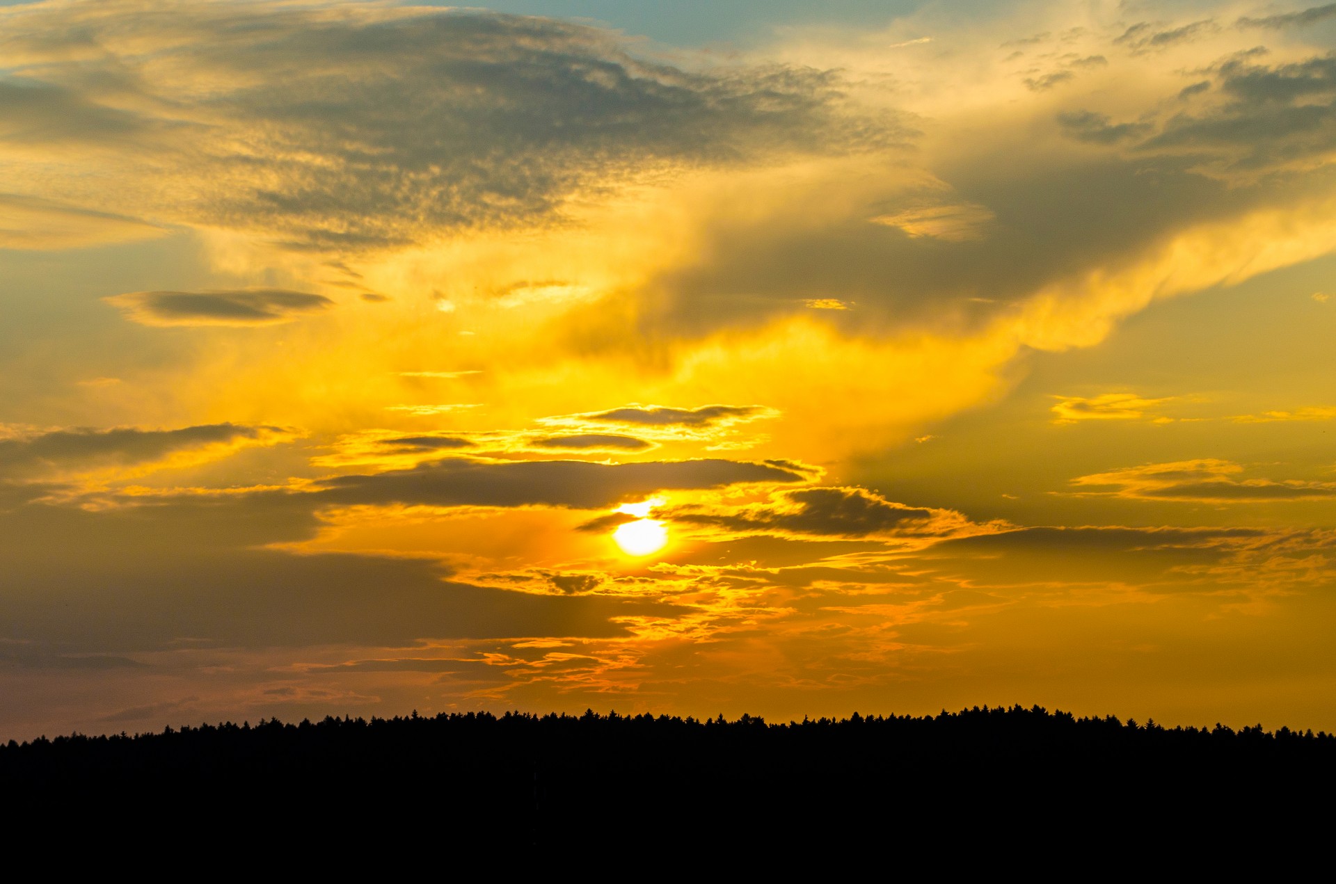 Atmosfera,  Gražus,  Kruvinas,  Debesys,  Spalva,  Dramatiškas,  Dusk,  Vakaras,  Laukai,  Ugnis