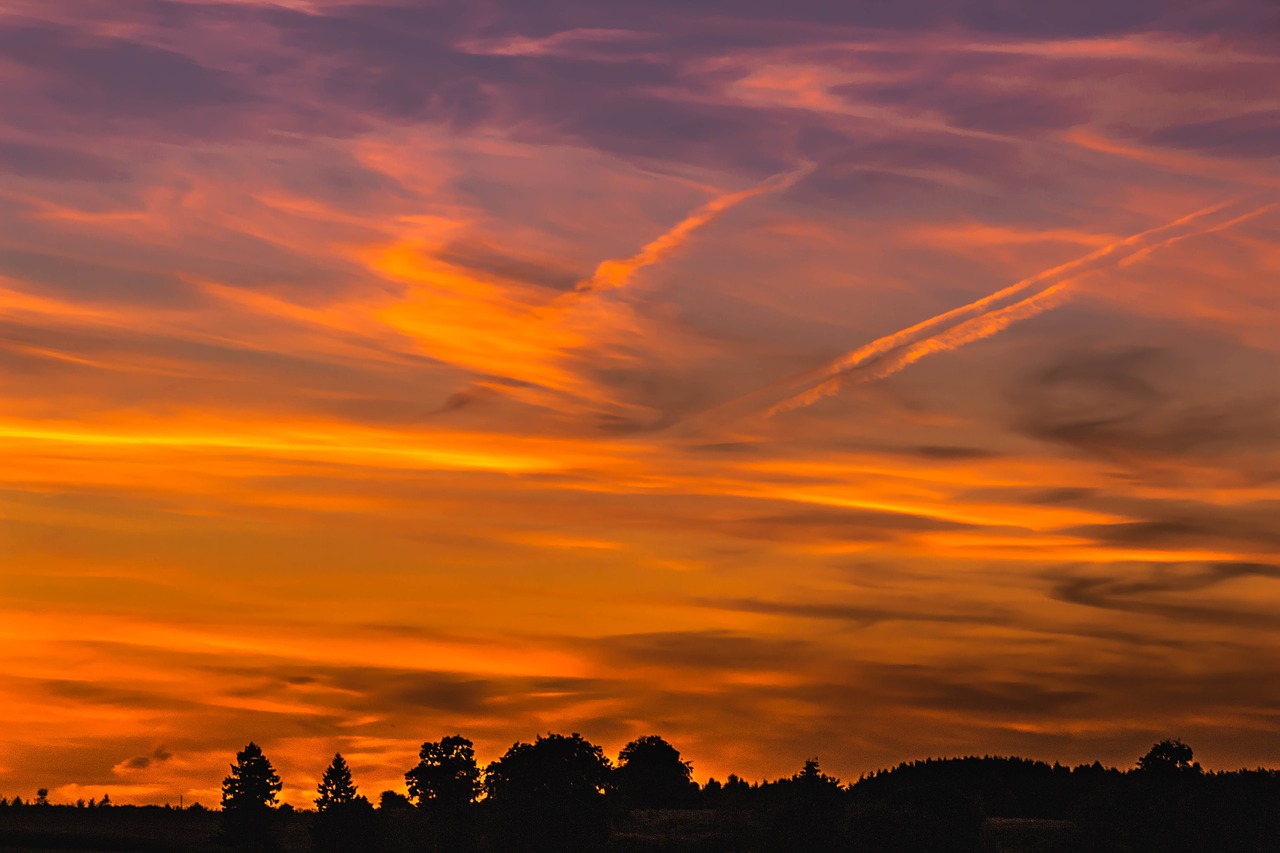 Saulėlydis, Debesys, Dangus, Vakarinis Dangus, Abendstimmung, Vakaras, Atmosfera, Gamta, Medžiai, Twilight