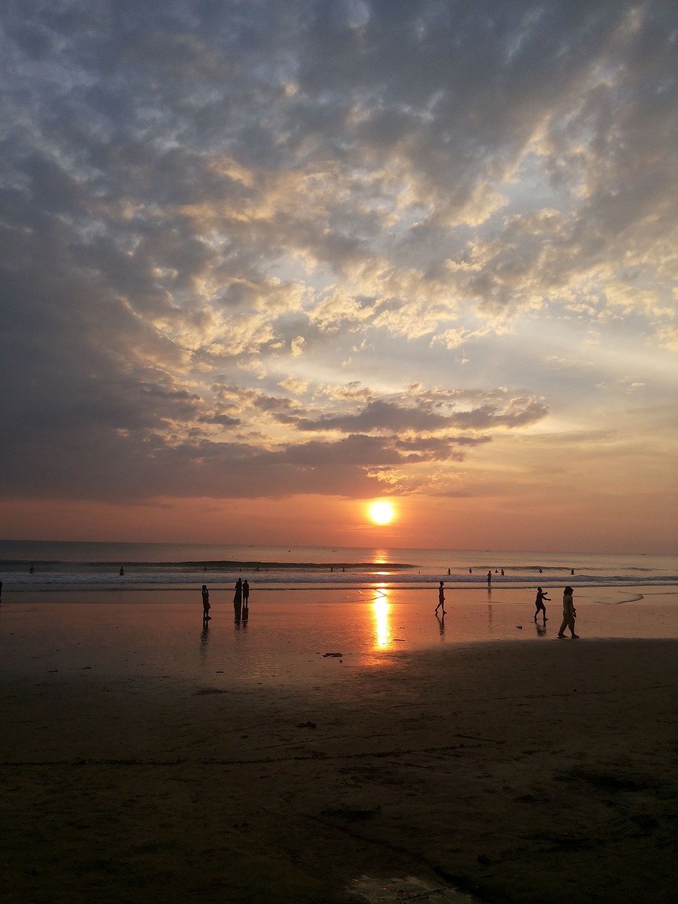 Saulėlydis, Saulėlydis Paplūdimyje, Žmonės Paplūdimyje, Saulėlydžio Dangaus, Papludimys, Žmonės, Vandenynas, Indija, Pietų Indija, Kerala