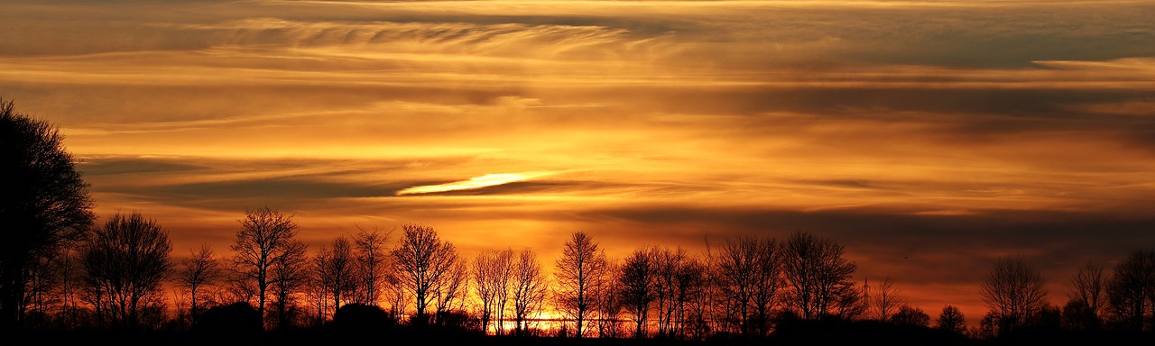 Saulėlydis, Saulė, Vakarinis Dangus, Debesys, Abendstimmung, Besileidžianti Saulė, Panorama, Dangus, Afterglow, Medžiai