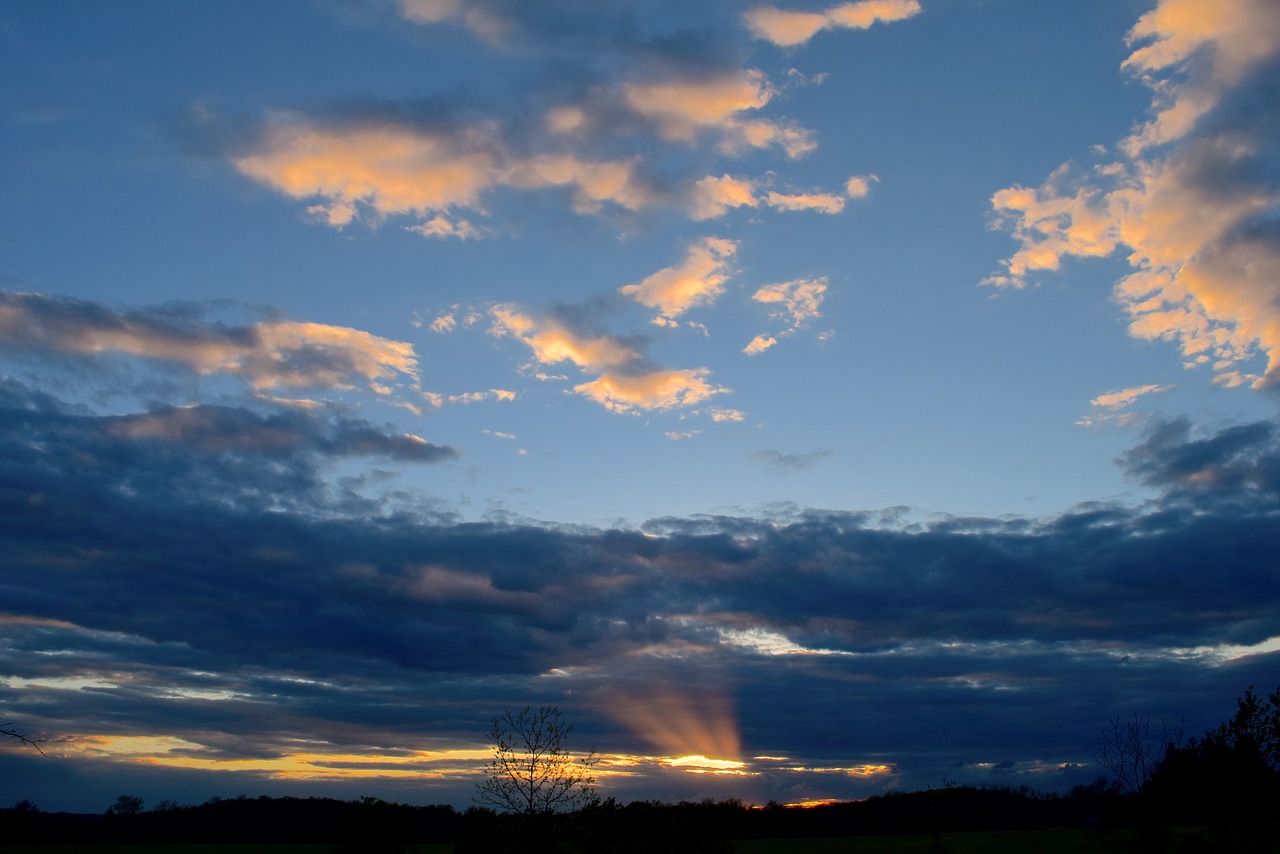 Saulėlydis, Debesys, Dangus, Šviesa, Dramatiškas, Mėlynas, Gamta, Cloudscape, Oras, Kraštovaizdis