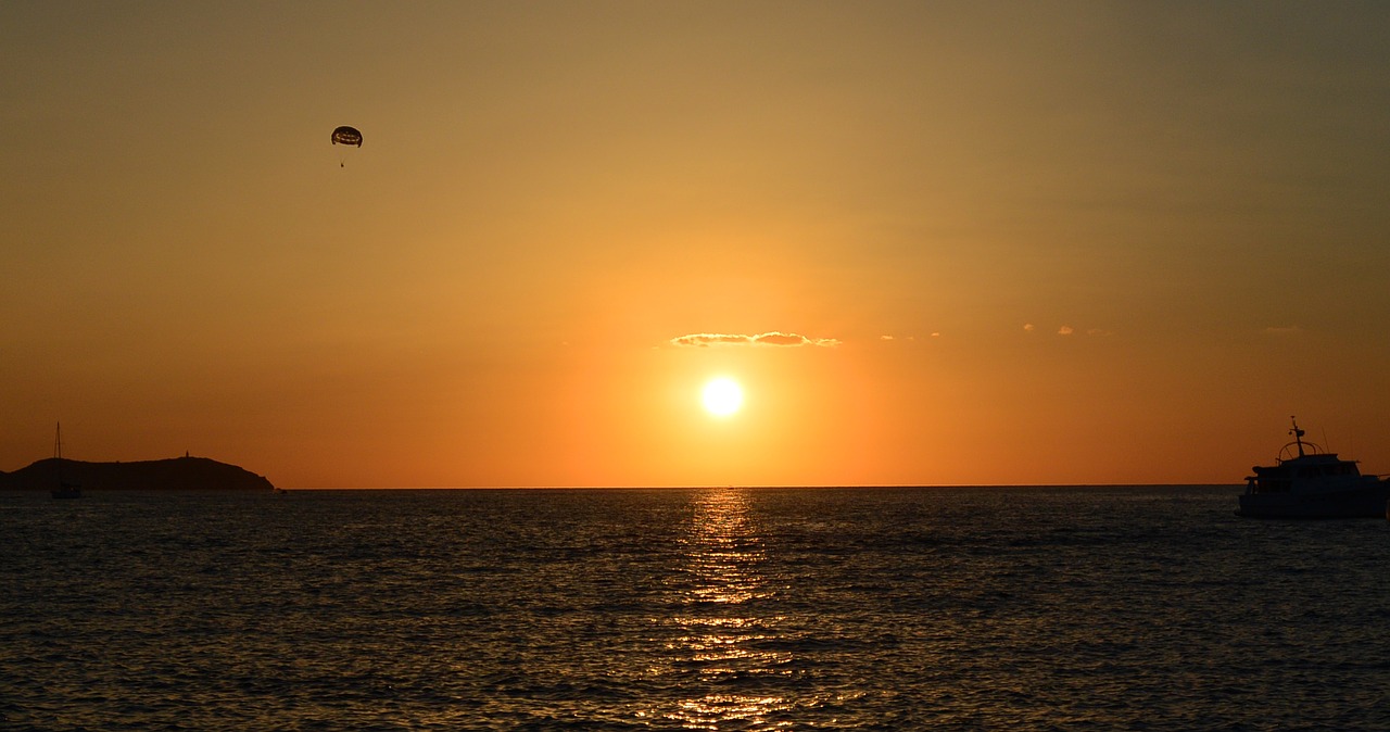Saulėlydis, Paragliding, Ibiza, Jūra, Balearų Salos, Abendstimmung, Saulė, Valtys, Laivai, Šventė
