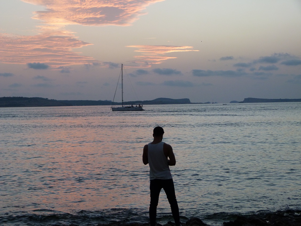 Saulėlydis, Ibiza, Jūra, Balearų Salos, Atostogos, Valtys, Vakarinis Dangus, Abendstimmung, Vanduo, Debesys