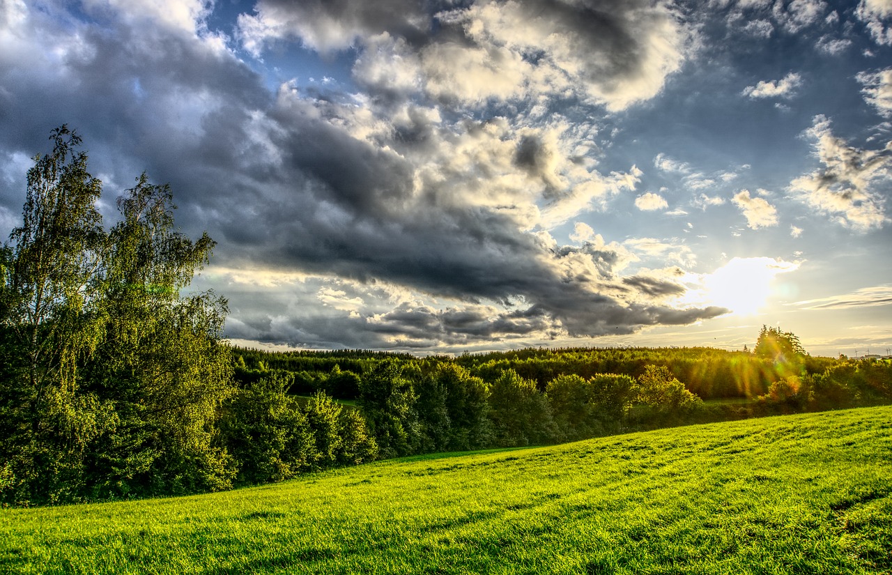 Saulėlydis, Saulės Spindulys, Dangus, Debesys, Nuotaika, Pieva, Žalias, Saulė, Abendstimmung, Vakarinis Dangus