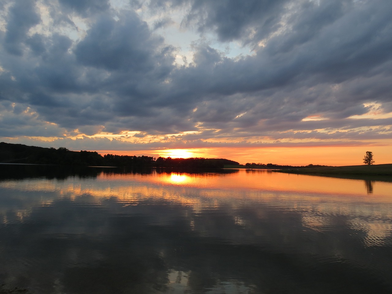 Saulėlydis, Dusk, Dangus, Kraštovaizdis, Gamta, Vasara, Saulės Šviesa, Debesis, Lauke, Twilight