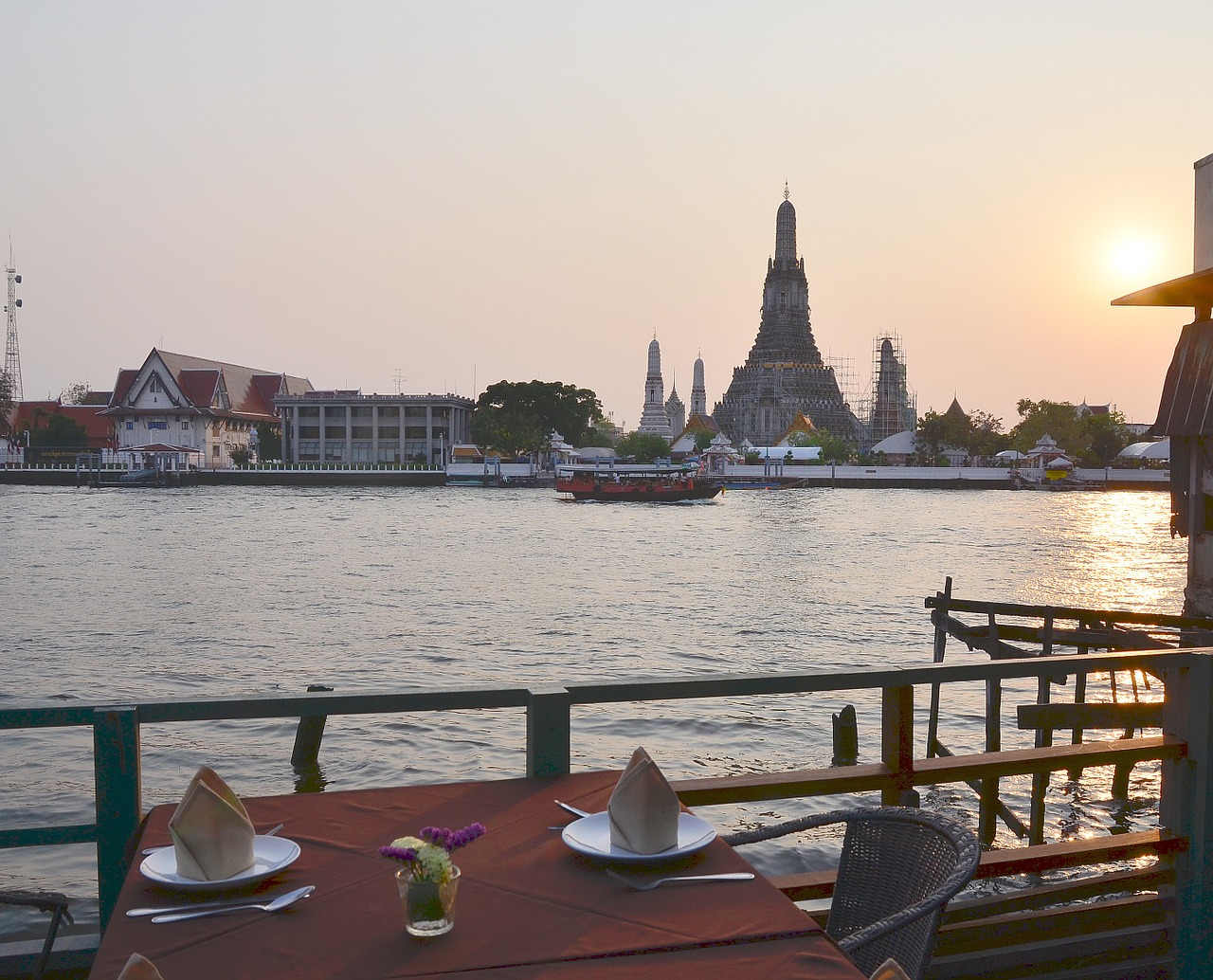 Saulėlydis, Bangkokas, Aušros Šventykla, Vakarienė, Romantiškas, Nemokamos Nuotraukos,  Nemokama Licenzija