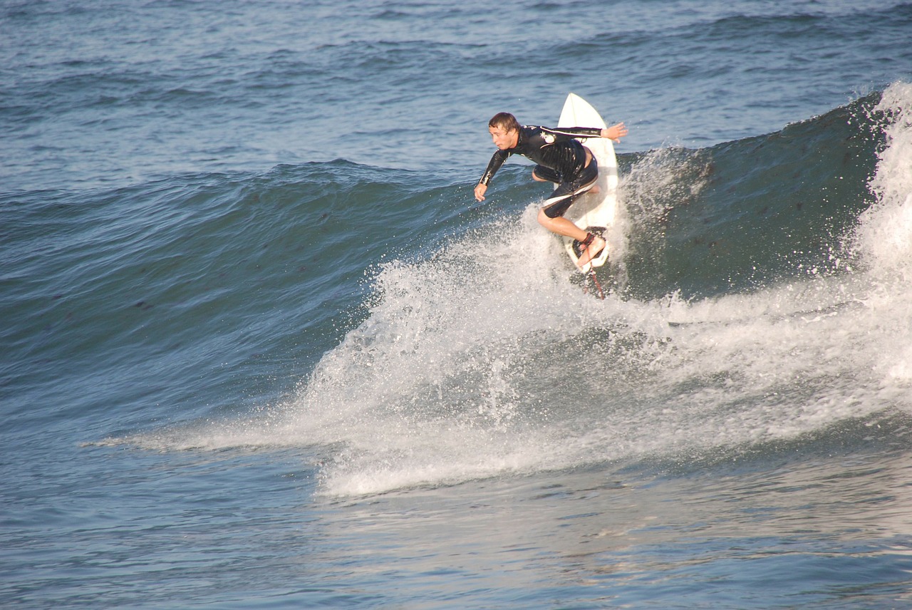 Surfer, Jūra, Banga, Sportas, Vandenynas, Papludimys, Lauke, Vasara, Vanduo, Naršyti