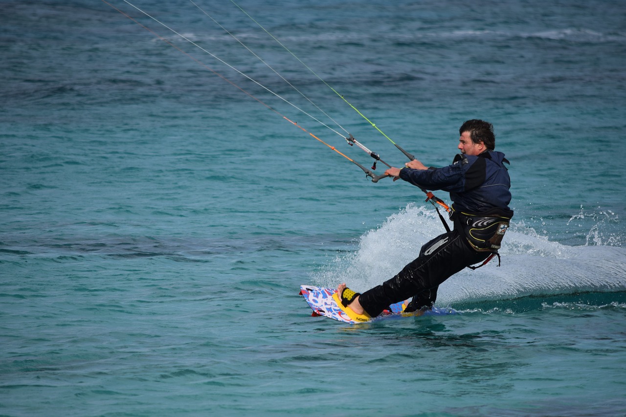 Surfer,  Vanduo,  Sportas,  Veiksmas,  Naršyti,  Linksma,  Banglentė,  Ekstremalios,  Jūra,  Aktyvus